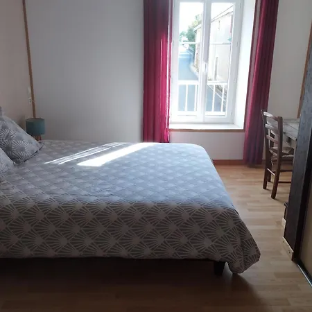 Gite Au Gros Chene Saint-Amand-sur-Sevre